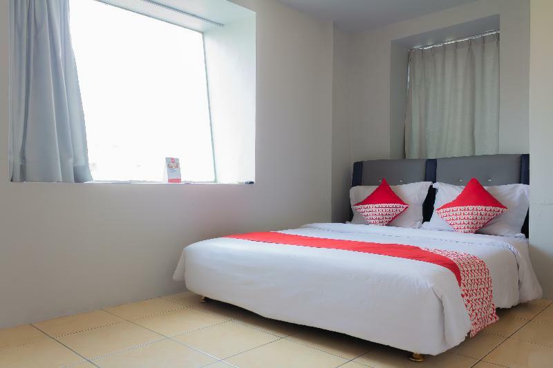 Oyo 208 G House 2*