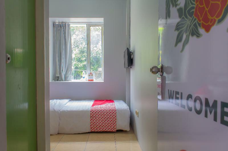 Oyo 208 G House 2* Jakarta